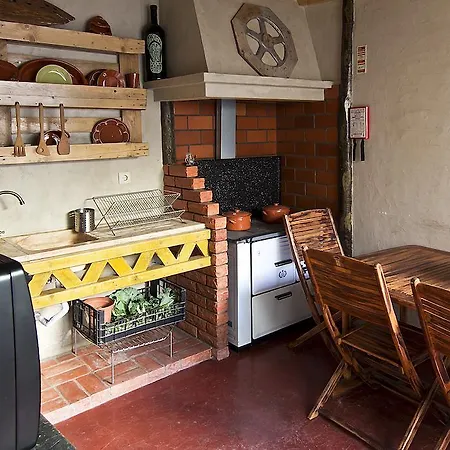 Vandrarhem Eco - Tribo Da Ferrel (Leiria)