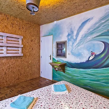 Vandrarhem Eco - Tribo Da Ferrel (Leiria)