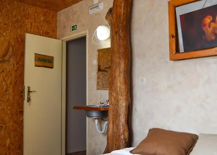 Hostel Eco - Tribo Da Ferrel (Leiria)