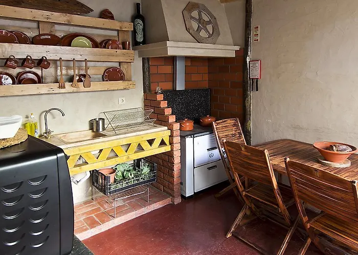 Hostel Eco - Tribo Da Ferrel (Leiria)