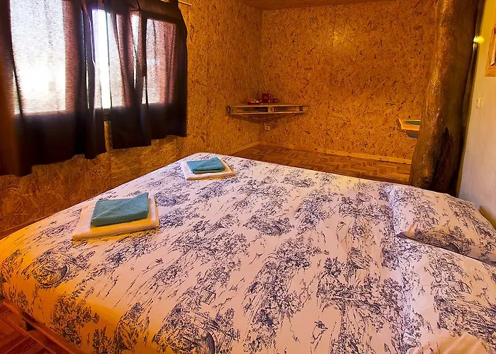 Eco - Tribo Da Ferrel (Leiria)