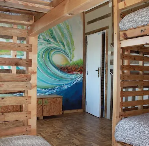 Hostel Eco - Tribo Da Ferrel (Leiria)